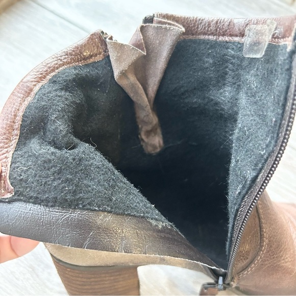 MJUS Metallic Leather Mixed Media Distressed Leather  Heeled Boots - Picture 14 of 15